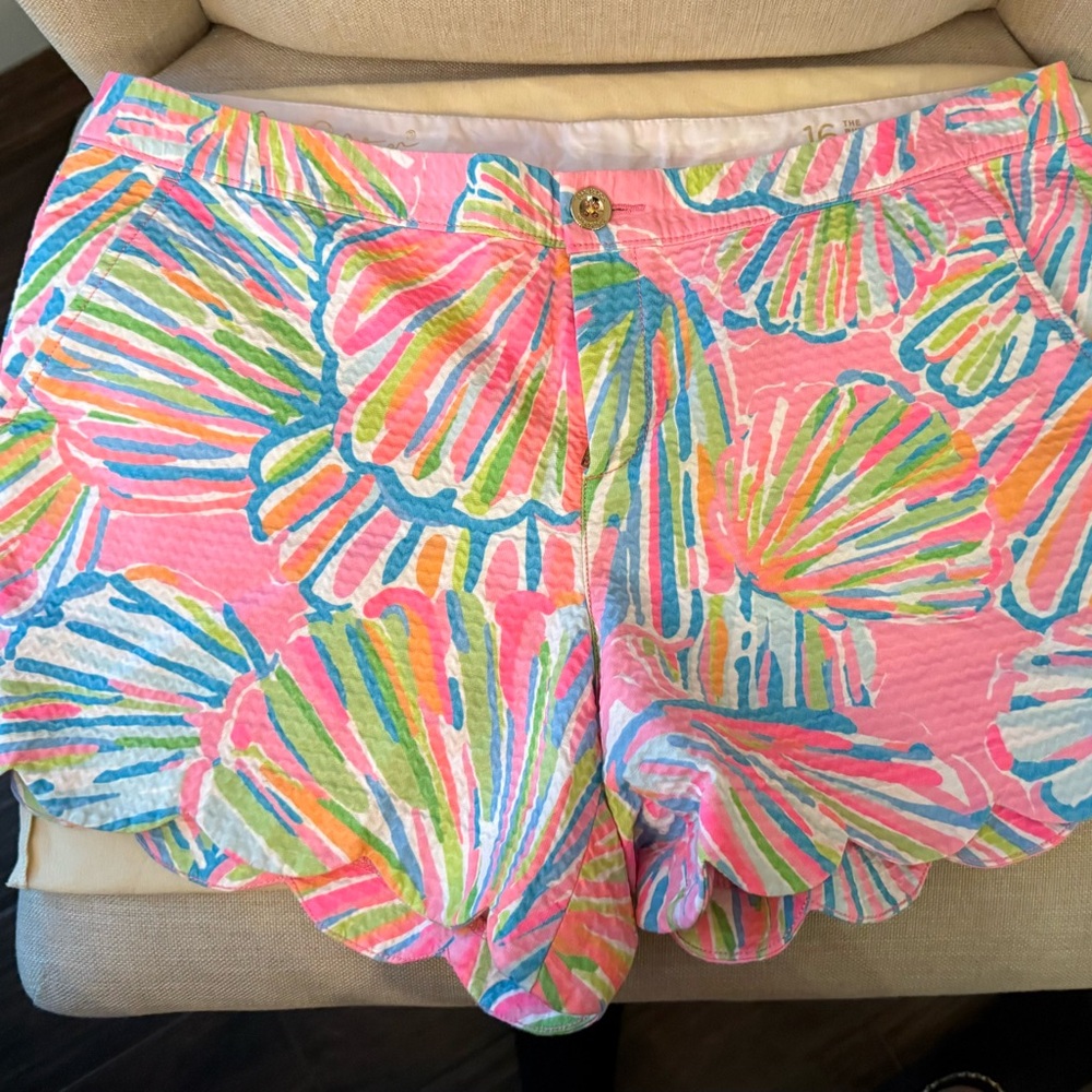 Lilly Pulitzer Women Shorts